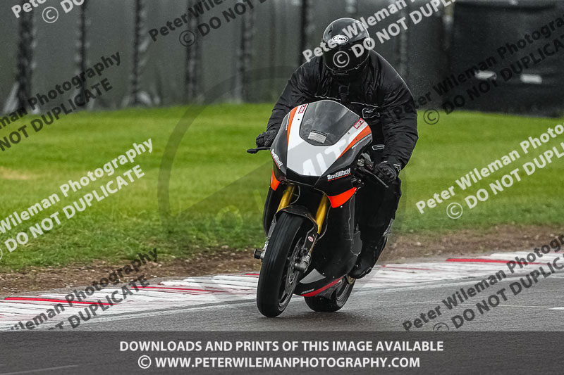 donington no limits trackday;donington park photographs;donington trackday photographs;estoril;event digital images;motorbikes;no limits;no limits trackdays;peter wileman photography;portugal;trackday;trackday digital images;trackday photos